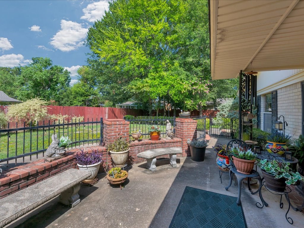 506 Carter Drive Property Photo 37