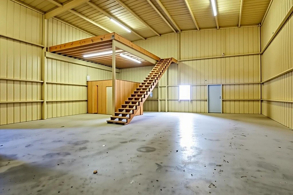 120628 Mcknight Road Property Photo 23