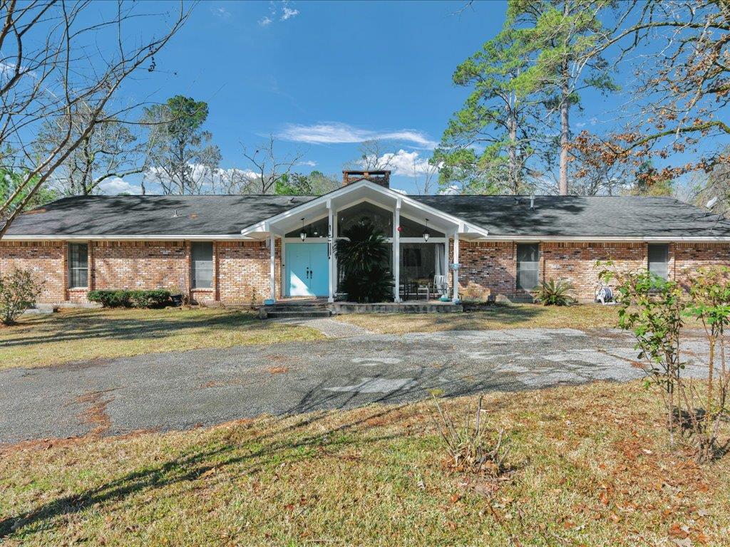 1304 Brookwood Place Property Photo 1