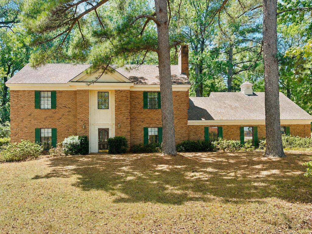 621 Malone Rd Property Photo 1