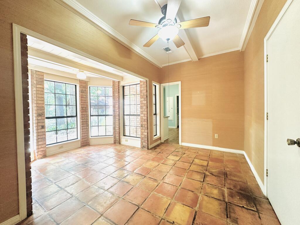 621 Malone Rd Property Photo 17