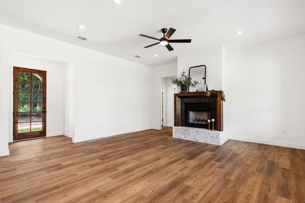 247 John James Property Photo 8