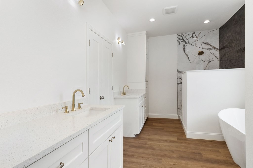 247 John James Property Photo 29