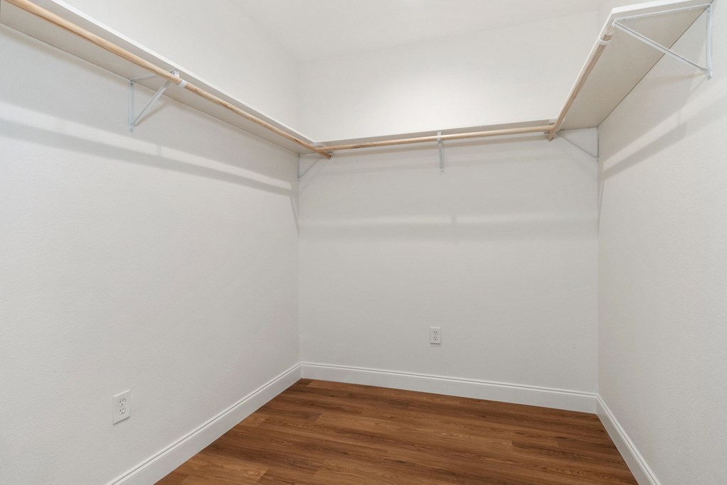 247 John James Property Photo 32
