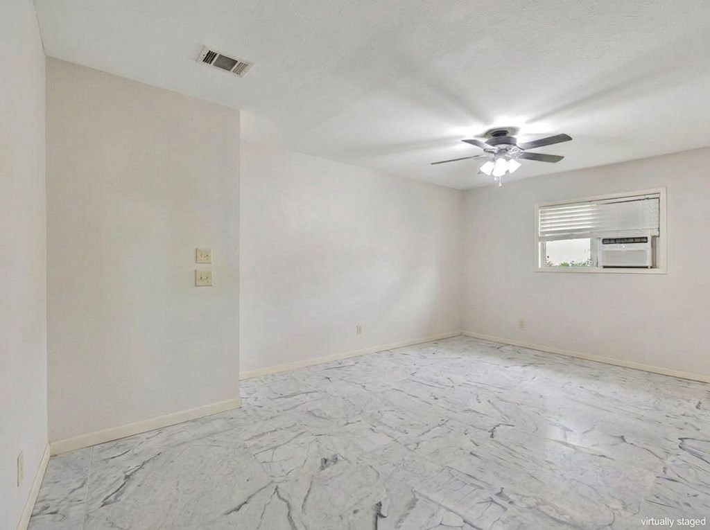 910 Reen Drive Property Photo 18