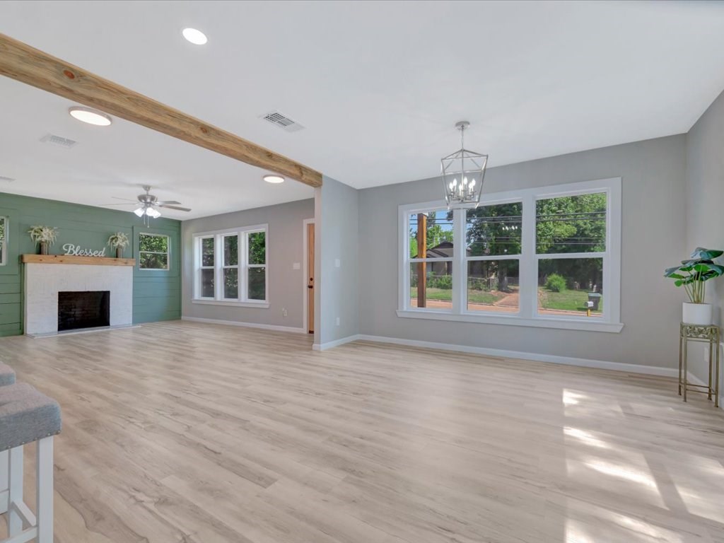 1116 Durst Property Photo 7