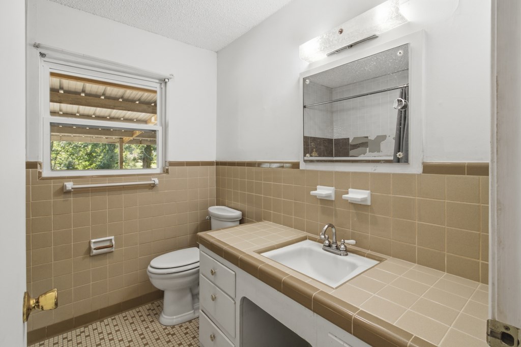 986 Cr 537 Property Photo 13