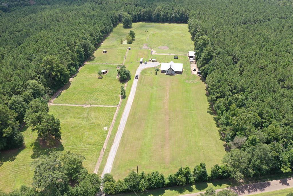 7096 Jim Burns Road Property Photo 1
