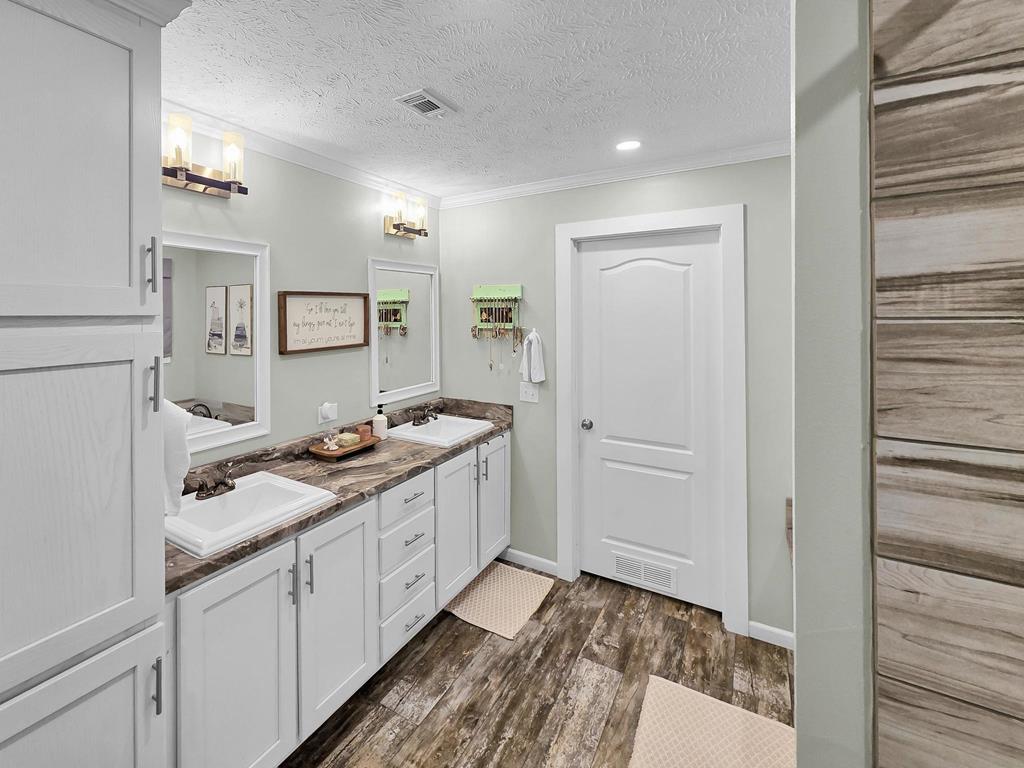 480 County Road 339 Property Photo 18