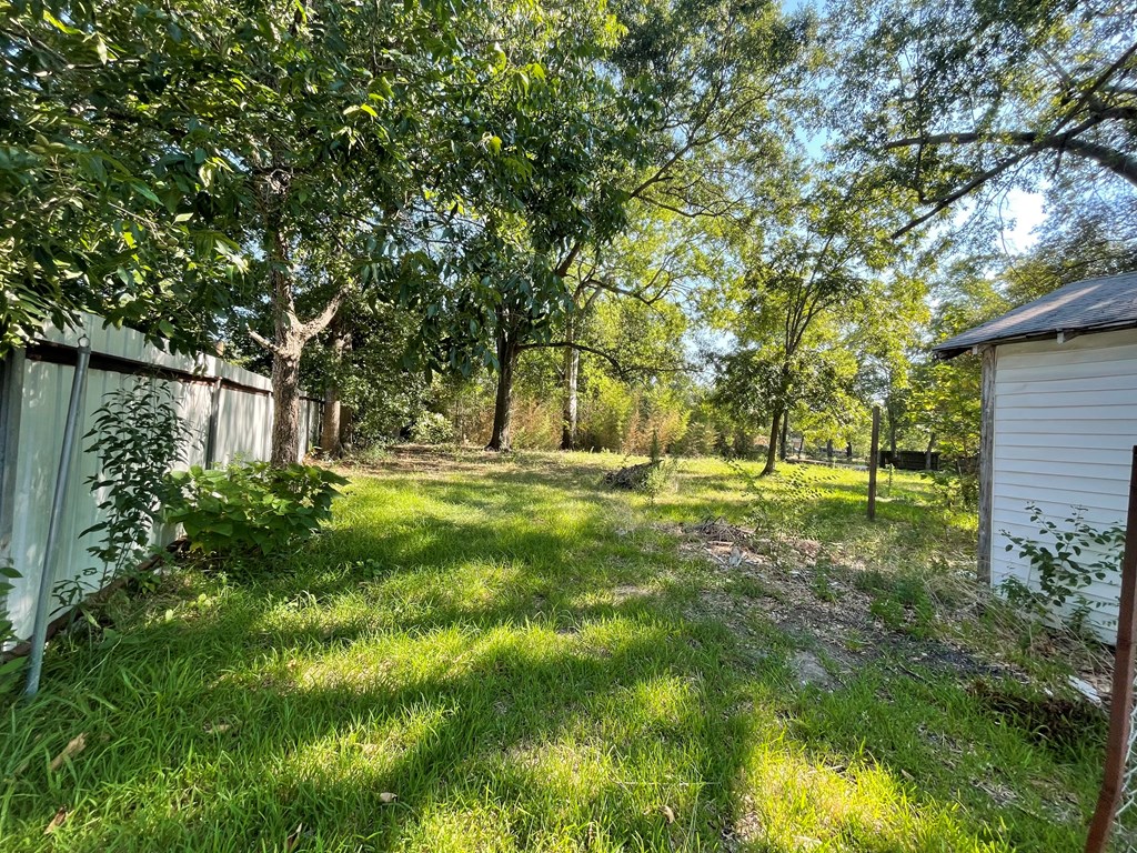 321 Humason Property Photo 3