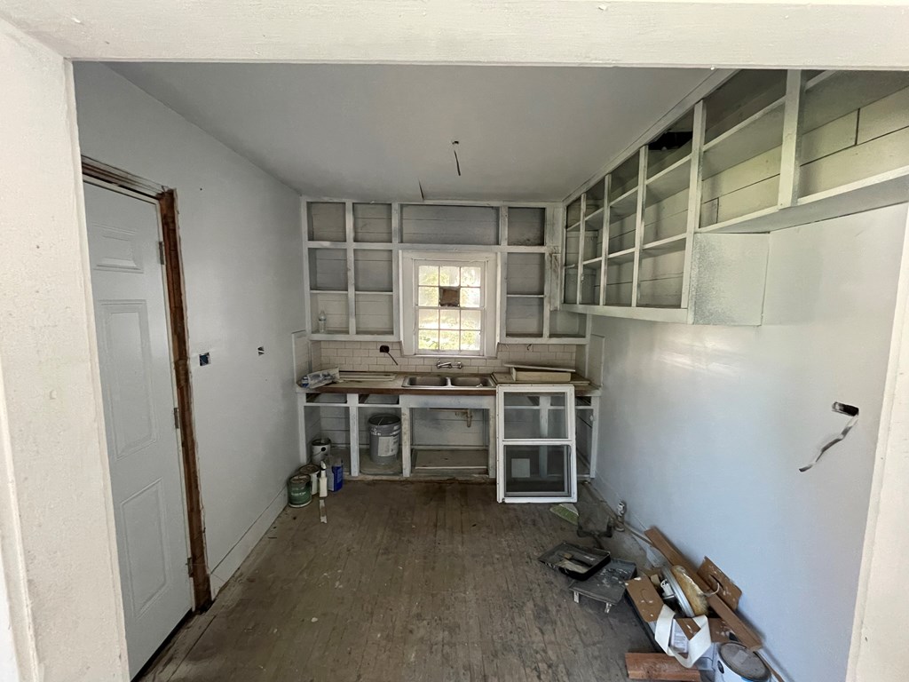 321 Humason Property Photo 10