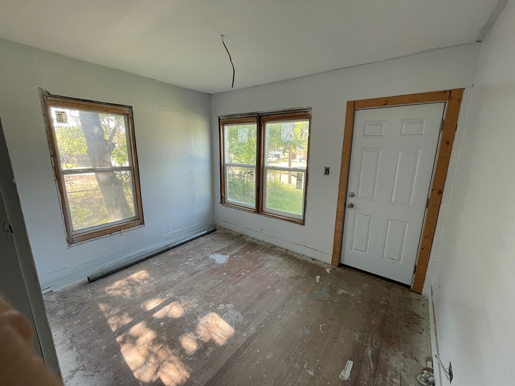 321 Humason Property Photo 11