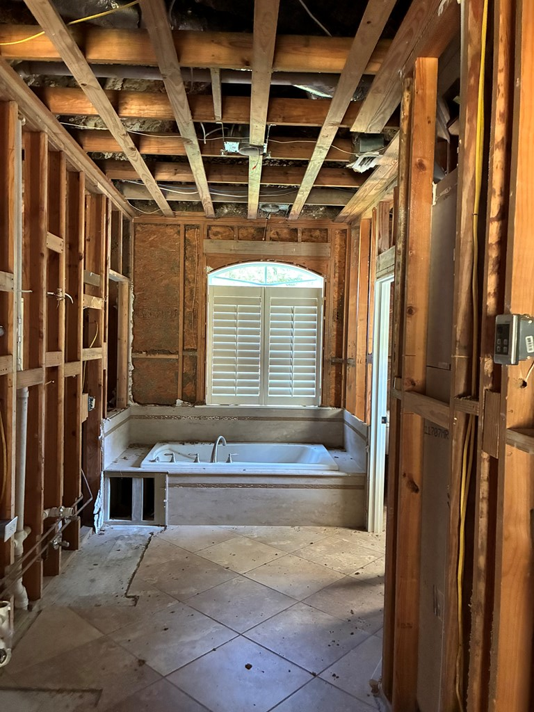 647 Cr 2131 Property Photo 14