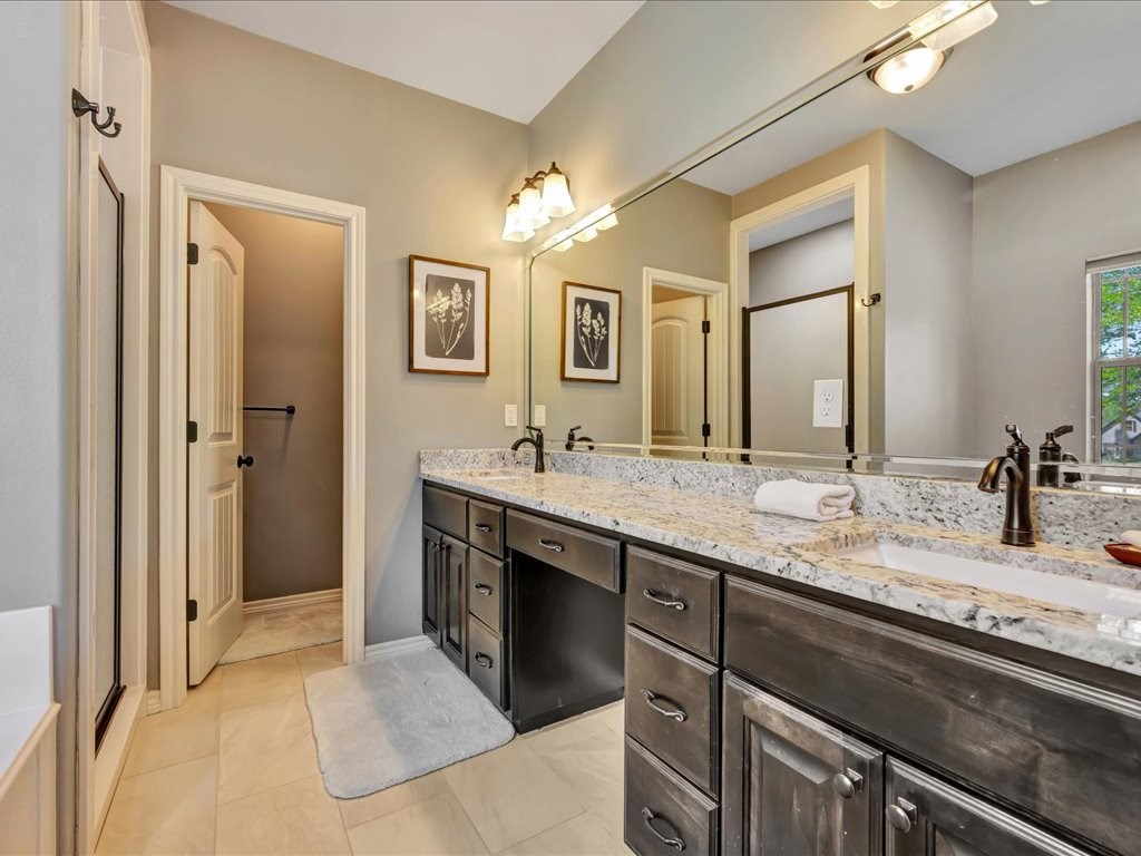 129 Westwood Loop Property Photo 27
