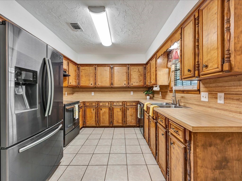 426 Willow Oak Property Photo 12