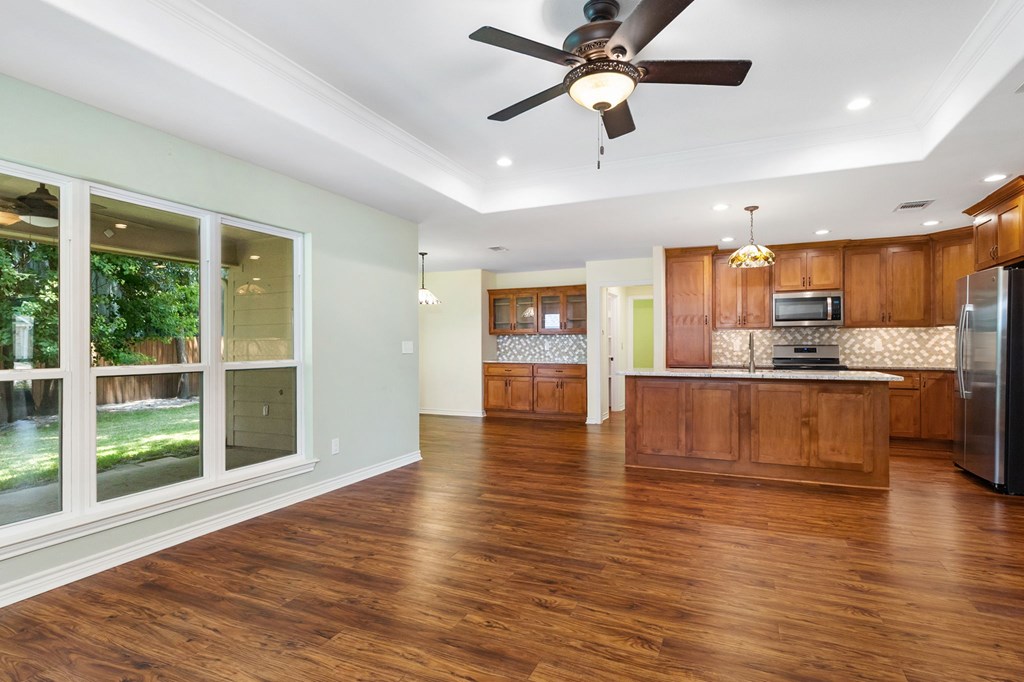 310 Saddle Brook Property Photo 9