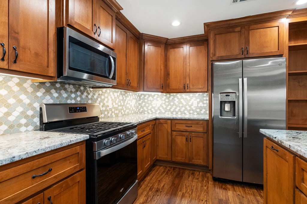 310 Saddle Brook Property Photo 12