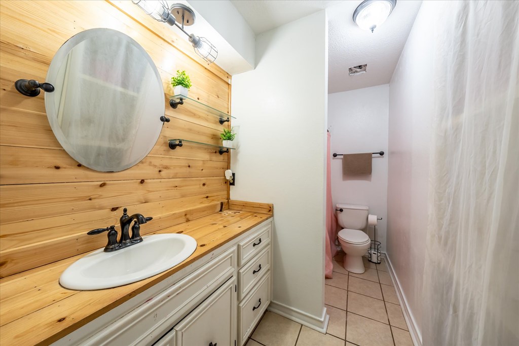200 Gambrell Property Photo 16