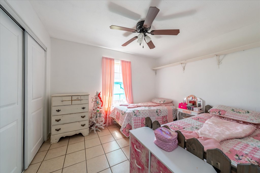 200 Gambrell Property Photo 17