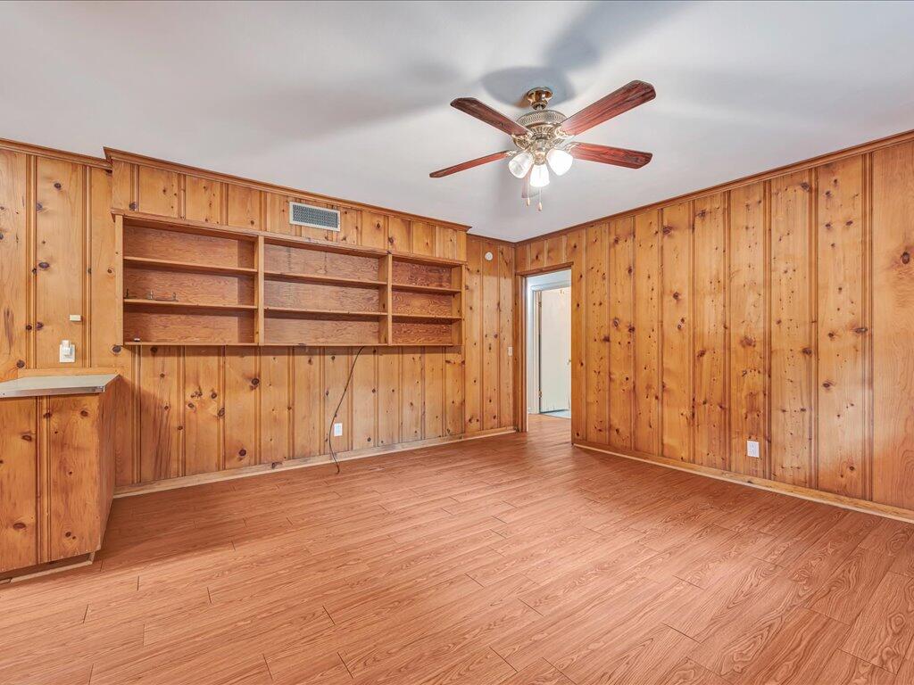 809 Mcgregor Drive Property Photo 11