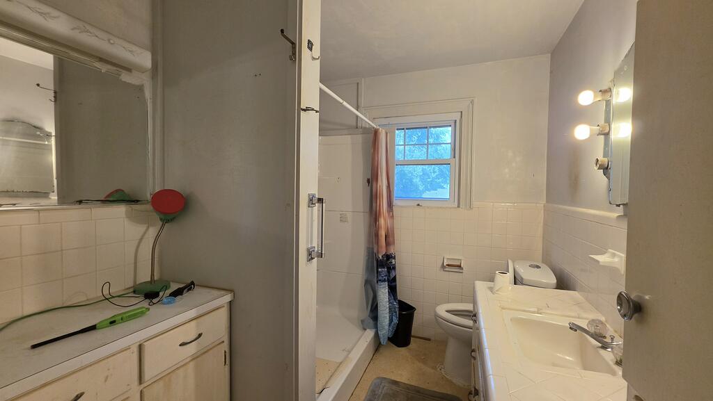 192 Austin Street Property Photo 9