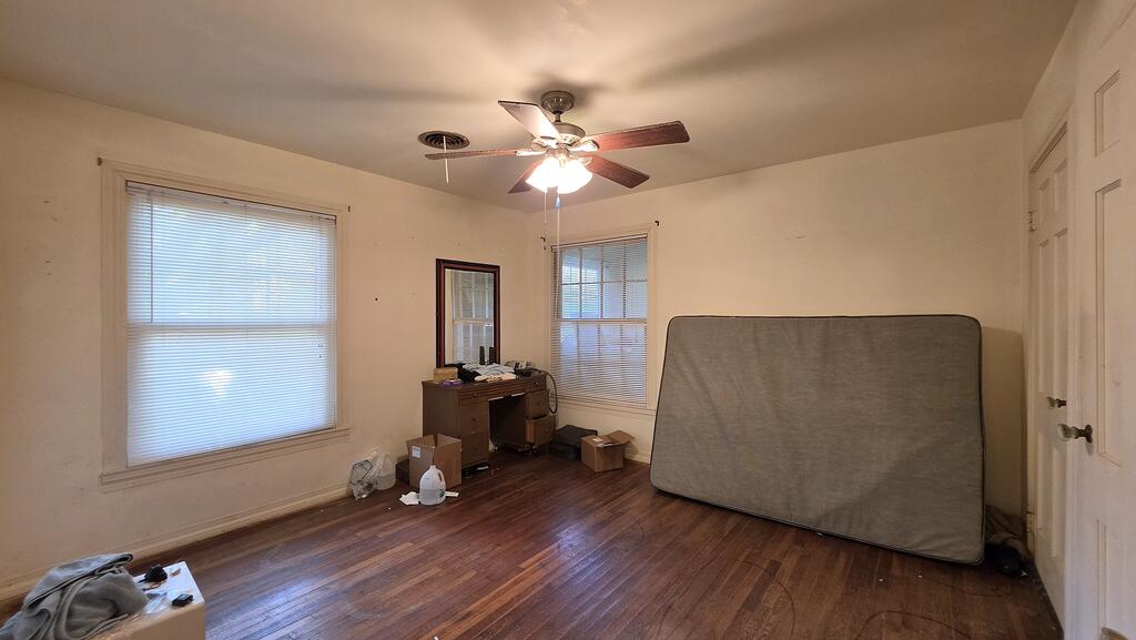 192 Austin Street Property Photo 10