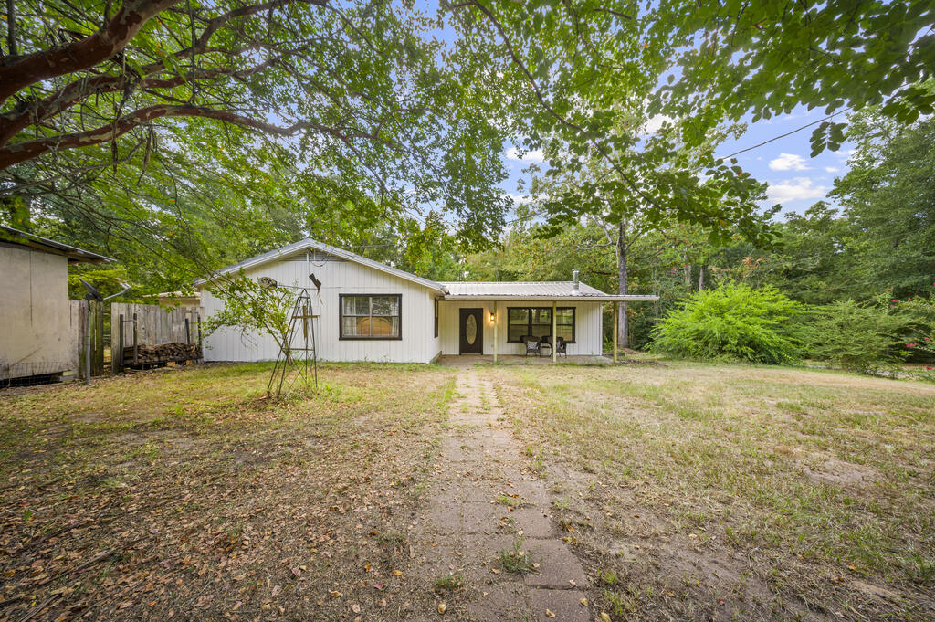 130 Hilltop Loop Property Photo 4