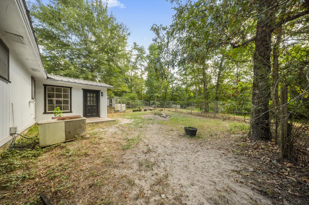 130 Hilltop Loop Property Photo 22