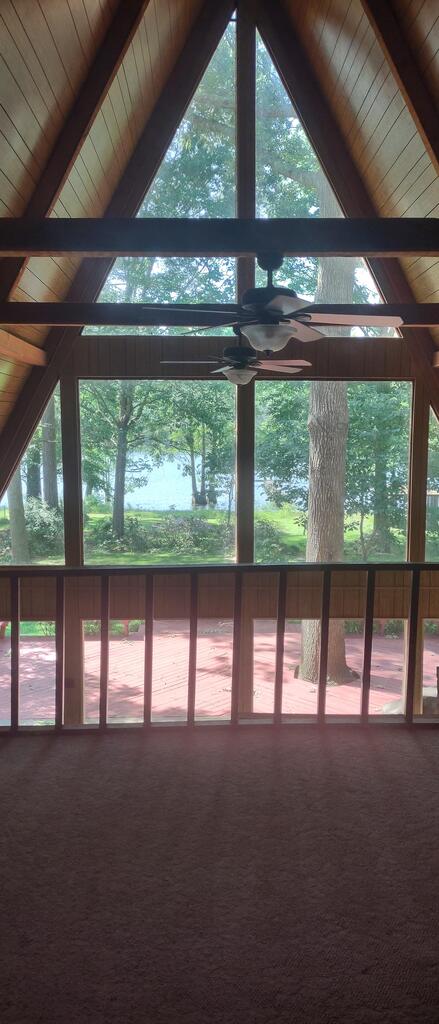 386 Lakeview Drive Property Photo 17