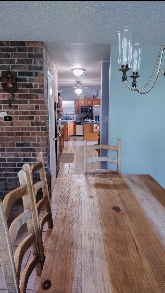 386 Lakeview Drive Property Photo 19