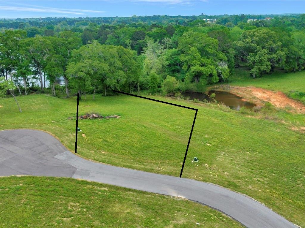220 Doves Point Property Photo 1