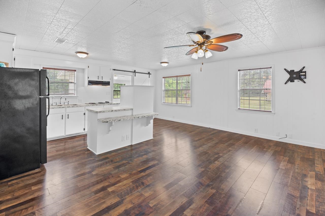 12614 Fm 777 Property Photo 3
