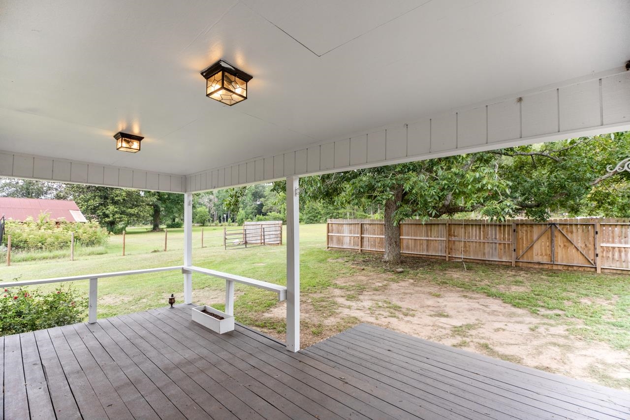 12614 Fm 777 Property Photo 20