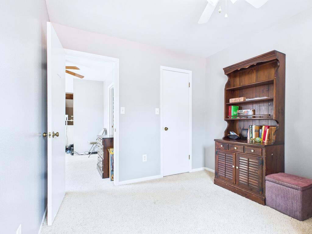 905 Augusta Drive Property Photo 48