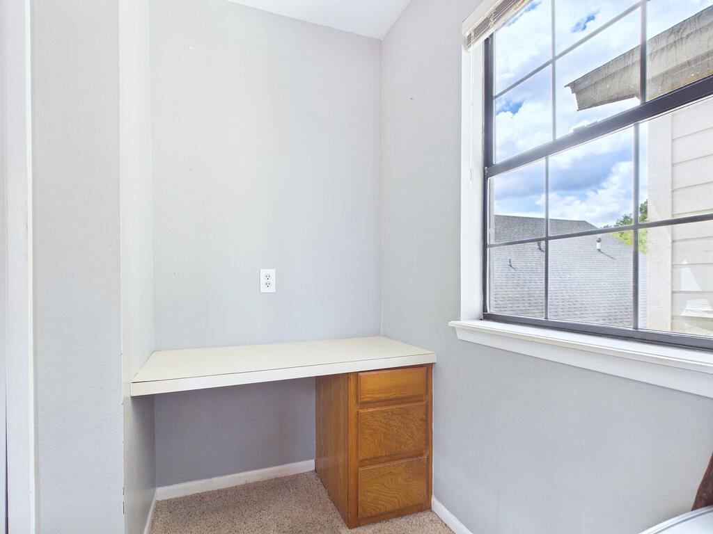905 Augusta Drive Property Photo 50