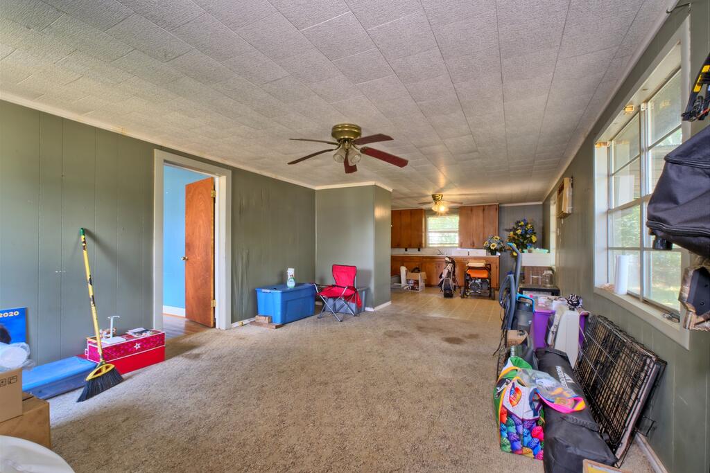 150 Hamilton St Property Photo 29
