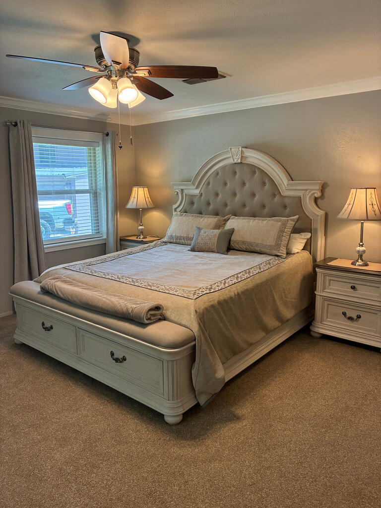 809 South Meadows Property Photo 12