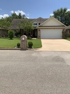 308 Saddle Trail Drive Property Photo 1