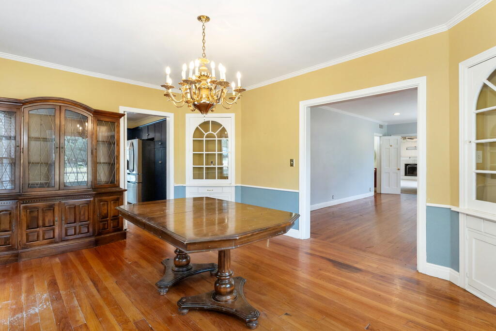 715 Pine Tree Lane Property Photo 13