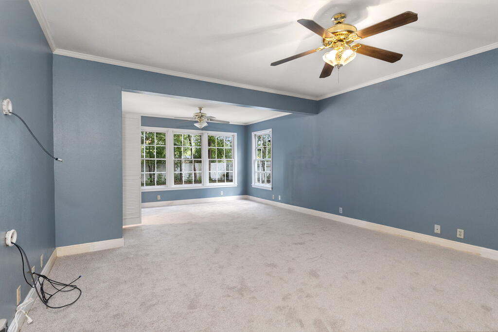 715 Pine Tree Lane Property Photo 20