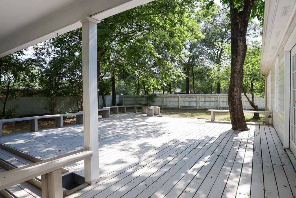 715 Pine Tree Lane Property Photo 43
