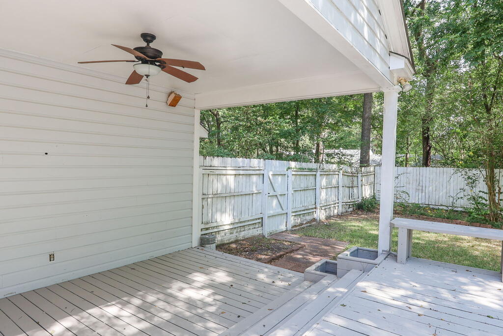 715 Pine Tree Lane Property Photo 44