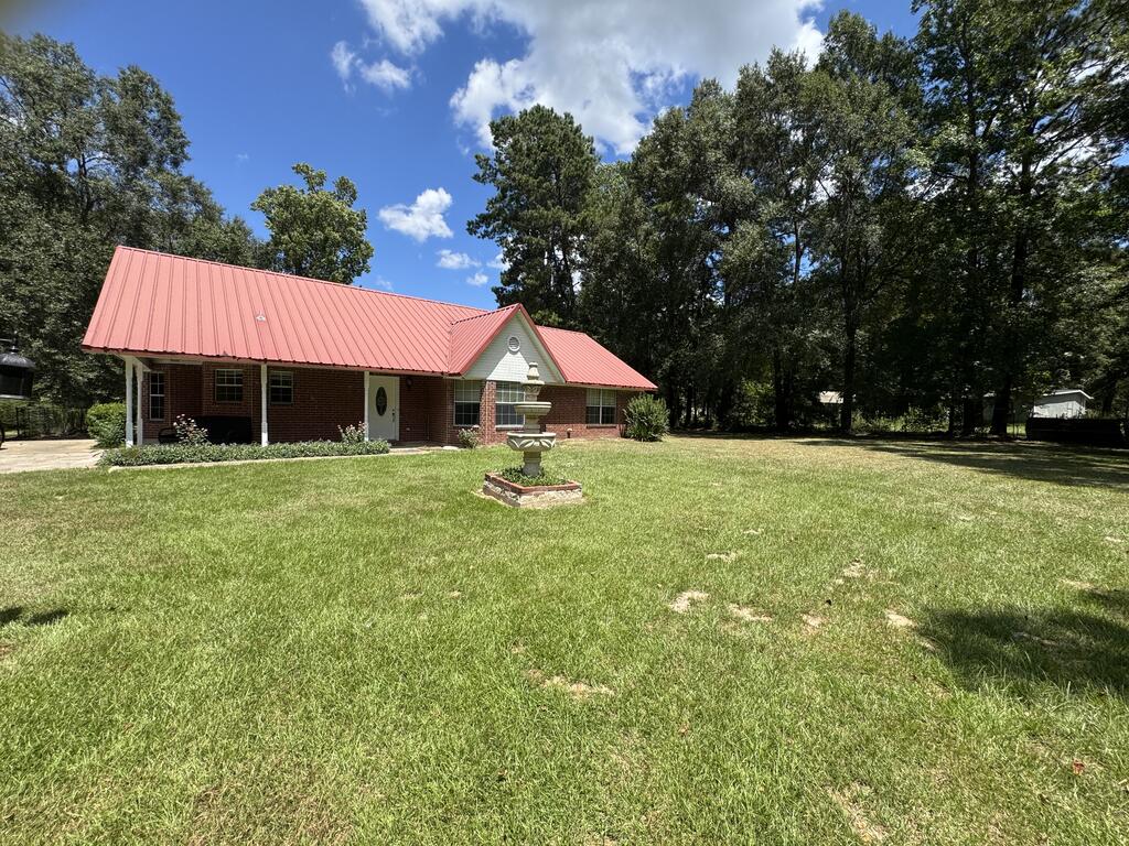 729 Morris Rd Property Photo 3