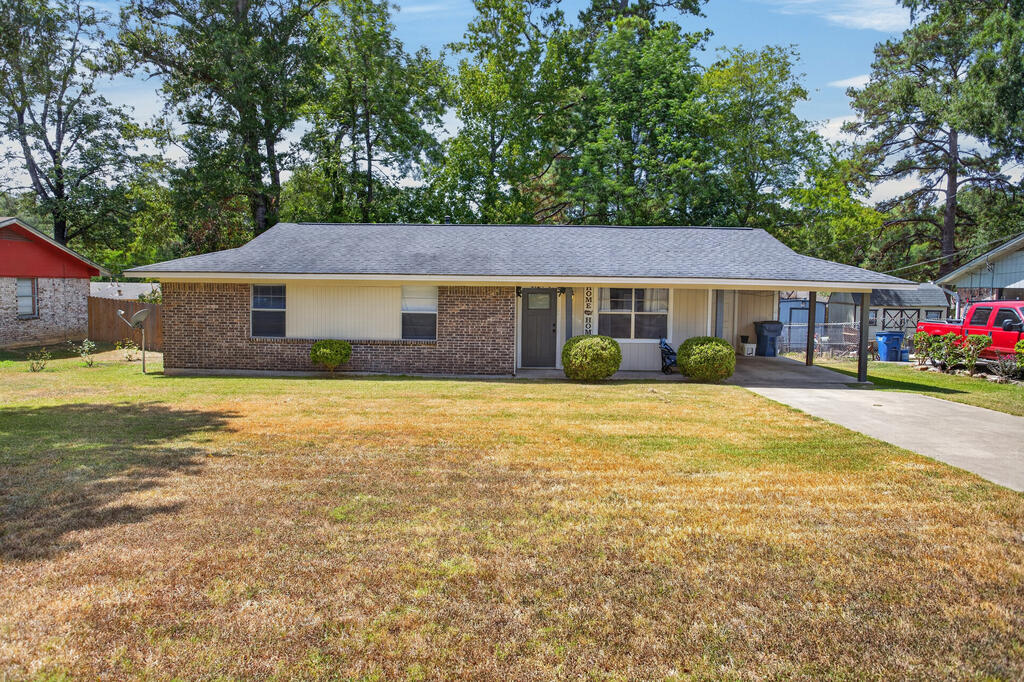 109 Frankens Property Photo 1