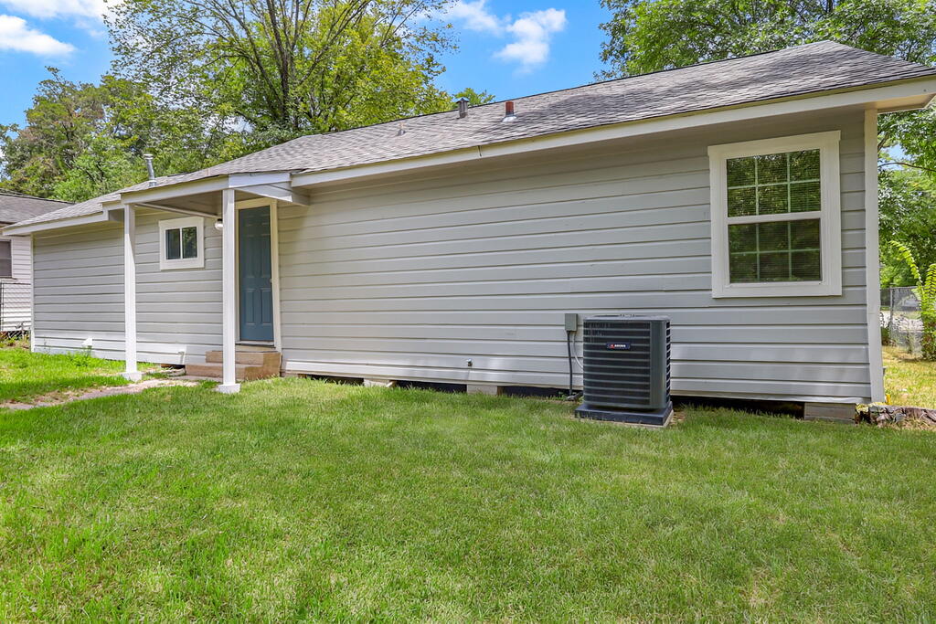 735 Clingman Property Photo 23