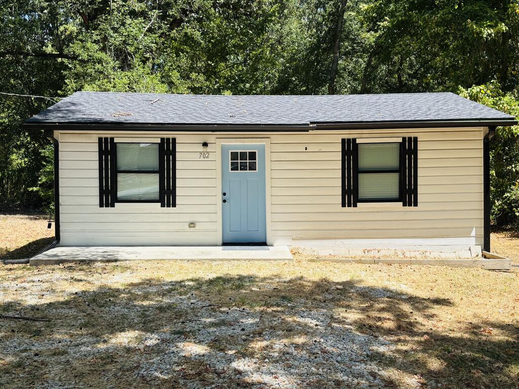702 Maxwell Street Property Photo 3