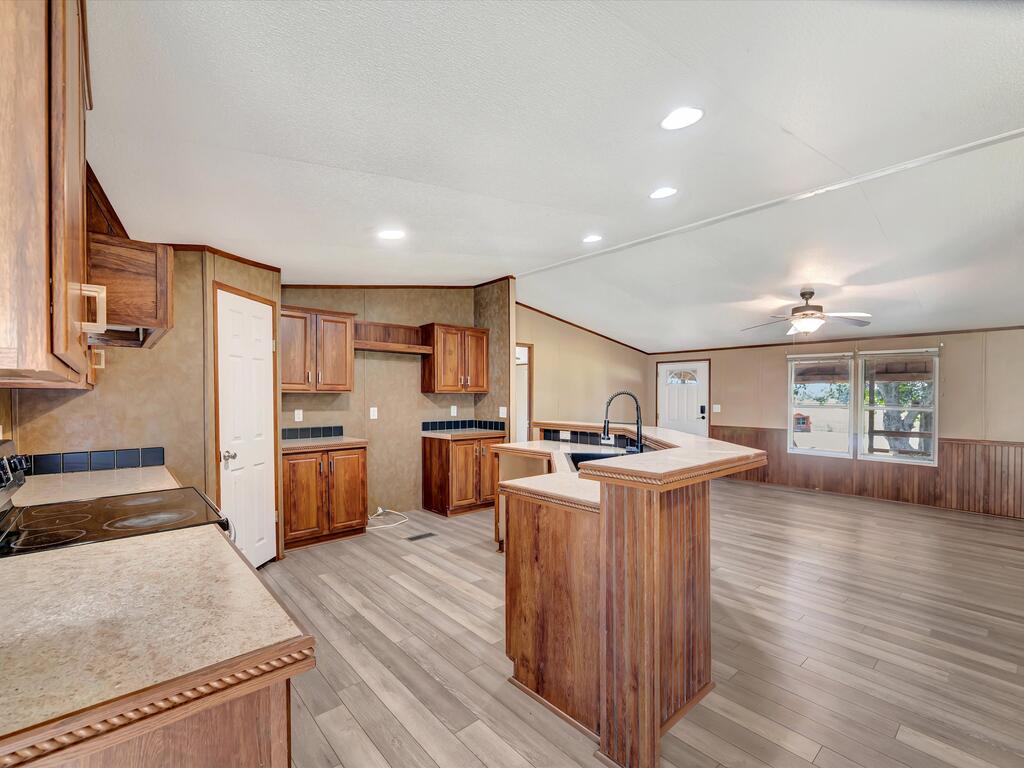 5780 Fm 226 Property Photo 10