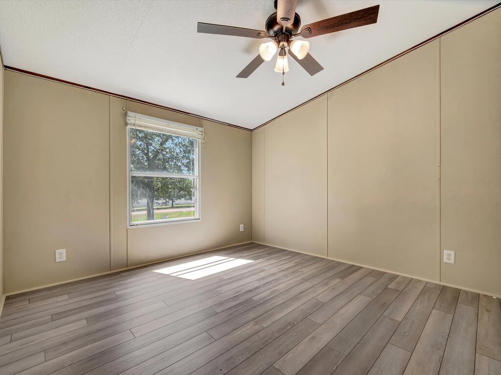 5780 Fm 226 Property Photo 21