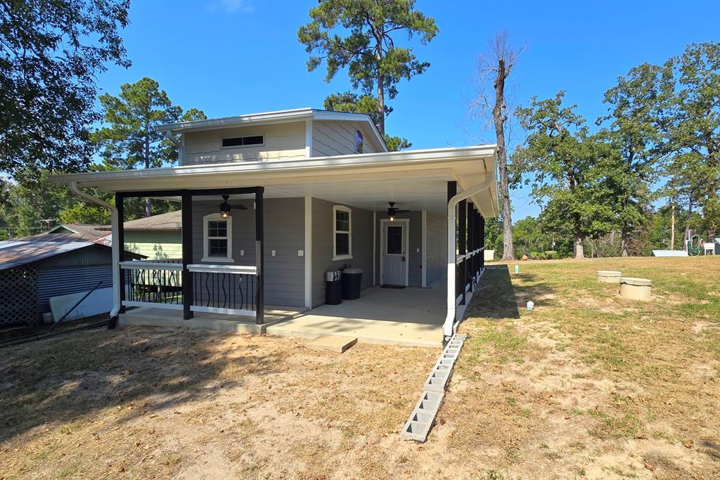 140 E Ridgecrest Drive Property Photo 1