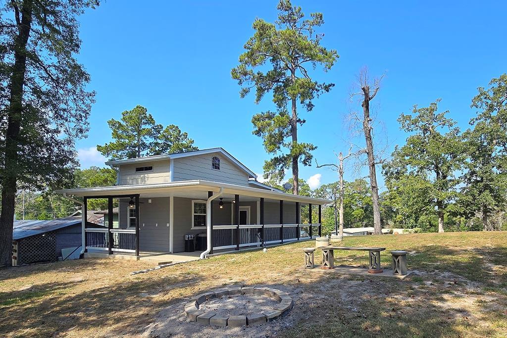 140 E Ridgecrest Drive Property Photo 4